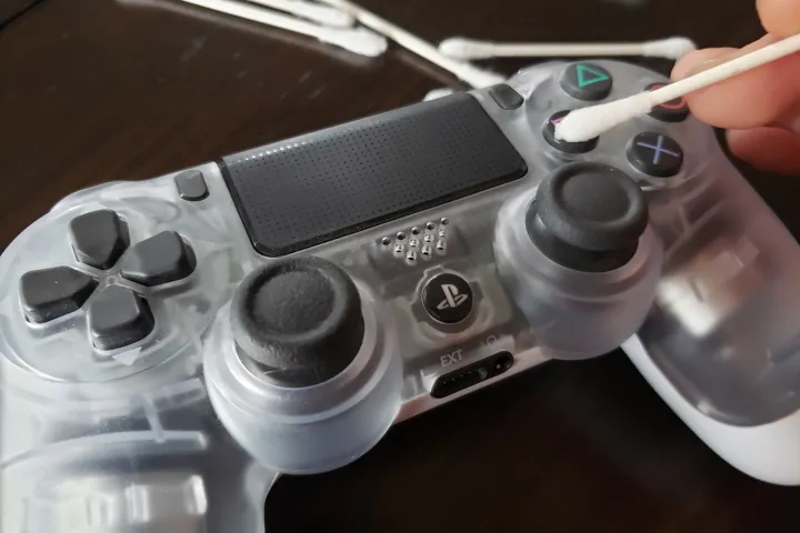 cleaning PlayStation controller