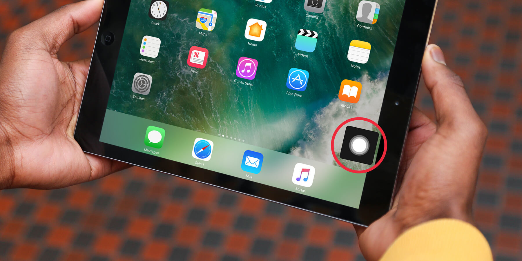 iPad AssistiveTouch