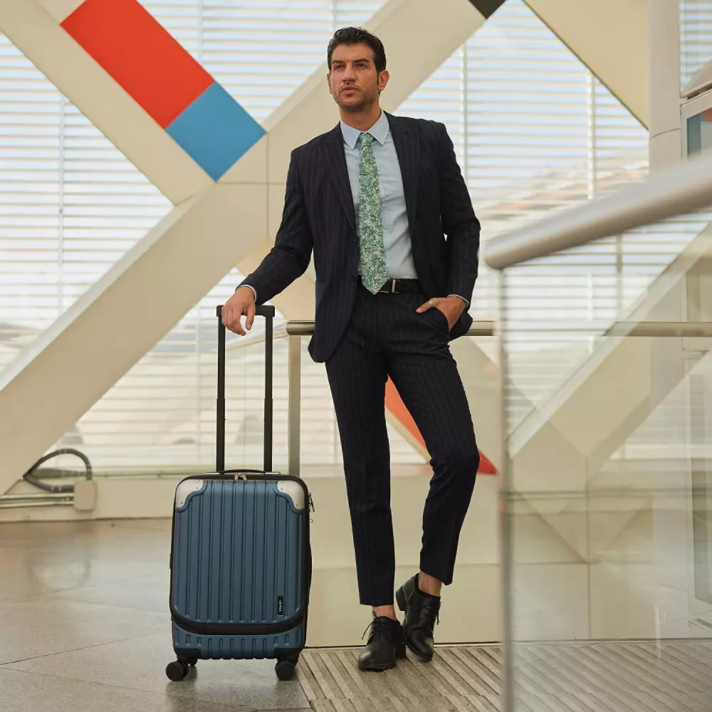 level8 grace ext smart luggage